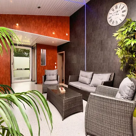 Modern Family With Wellness, Cleaning Included Holiday home