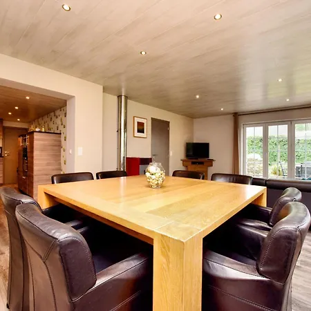 Holiday home Modern Family With Wellness, Cleaning Included *