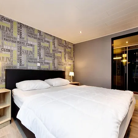 Holiday home Modern Family With Wellness, Cleaning Included Samree